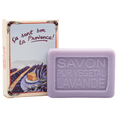 Mini savon rectangle de 25g à la lavande avec un emballage papier illustré par un champ de lavande de la collection "Mini savons" - Fabriqué en France par La Savonnerie de Nyons