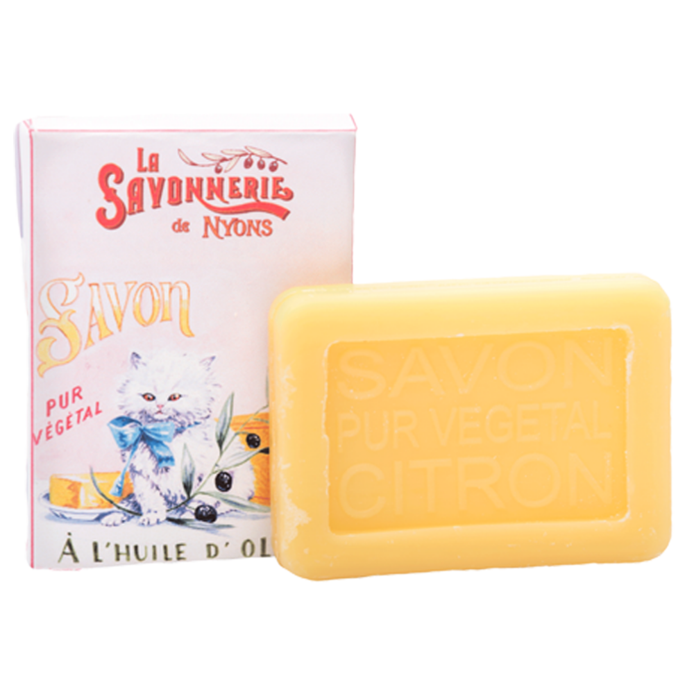 Mini savon rectangle de 25g au citron avec un emballage papier illustré par un chat persan de la collection "Mini savons" - Fabriqué en France par La Savonnerie de Nyons