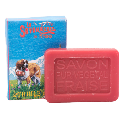 Mini savon rectangle de 25g à la fraise avec un emballage papier illustré par un chien Saint Bernard de la collection "Mini savons" - Fabriqué en France par La Savonnerie de Nyons