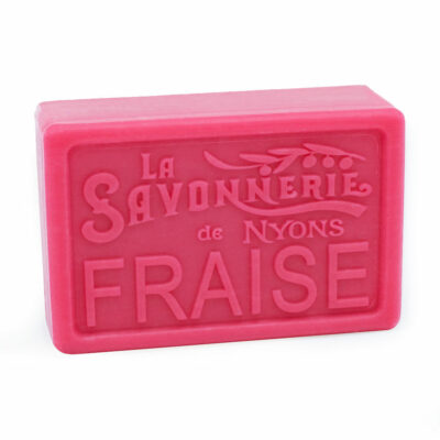 Savon fraise de la collection "Savons Parfumés- Les Fruités" - Fabriqué en France par La Savonnerie de Nyons