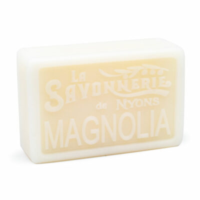 Savon magnolia de la collection "Savons parfumés- Les Florales" - Fabriqué en France par La Savonnerie de Nyons