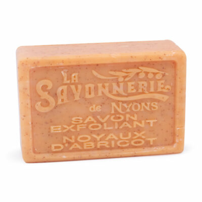 Savon exfoliant aux noyaux d'abricot de la collection "Savons Exfoliants" - Fabriqué en France par La Savonnerie de Nyons