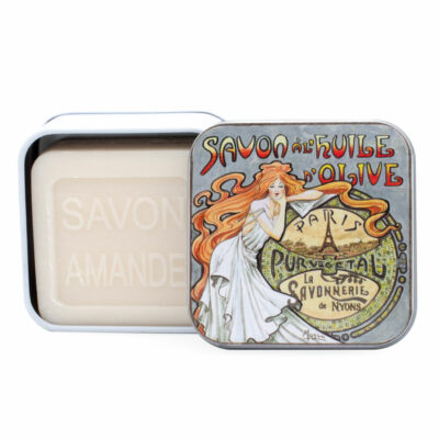 Savons dans une boite en métal avec une illustration art deco inspirée des arabesques et femmes aux cheveux flottants des peintures de Mucha de la collection de savons  "Boites avec Savons"