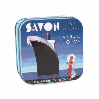 Savons dans une boite en métal avec une illustration retro de la traversée Transatlantique de la collection de savons  "Boites avec Savons" - Fabriqué en France par La Savonnerie de Nyons