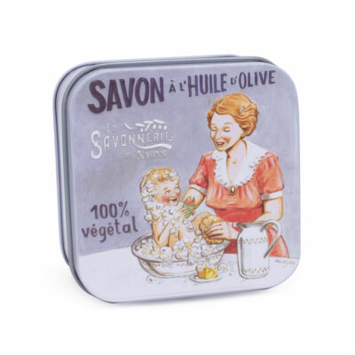 Savons dans une boite en métal avec une illustration retro d'un bébé avec sa maman de la collection de savons  