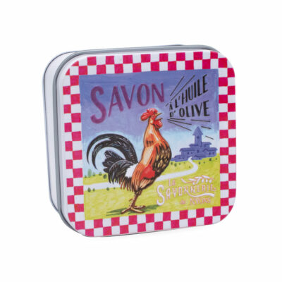 Savon dans une boite en métal retro illustrée avec un coq de la collection de savons parfumés "Boites avec Savons" - Fabriqué en France par La Savonnerie de Nyons