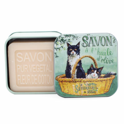 Savon dans une boite en métal retro illustrée avec des chats noirs et blancs de la collection de savons parfumés "Boites avec Savons"