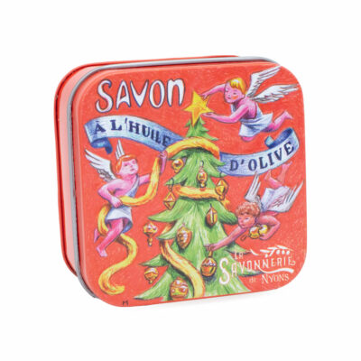 Savon dans une boite en métal retro illustrée avec un sapin de Noël de la collection de savons parfumés "Boites avec Savons" - Fabriqué en France par La Savonnerie de Nyons