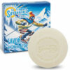 Savon 100g Beurre de Karité Bio et Huile d’Olive de Nyons – Étui en Carton Noël – Tout Schuss. Savon pivoine 100g Noël avec étui carton Tout Schuss skieur descente - La Savonnerie de Nyons