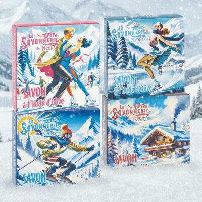 Pack Montagne - Savon 100g – Beurre de Karité Bio et Huile d’Olive de Nyons – Étui en Carton Noël. Pack Montagne 4 savons Noël 100g étuis sports d'hiver ski patinage - La Savonnerie de Nyons