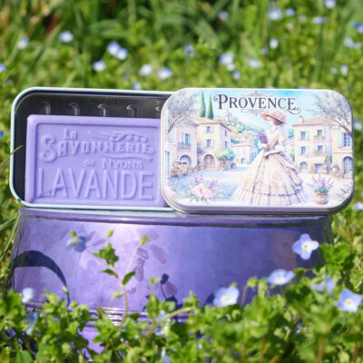 boite métal vide arlésienne - provence