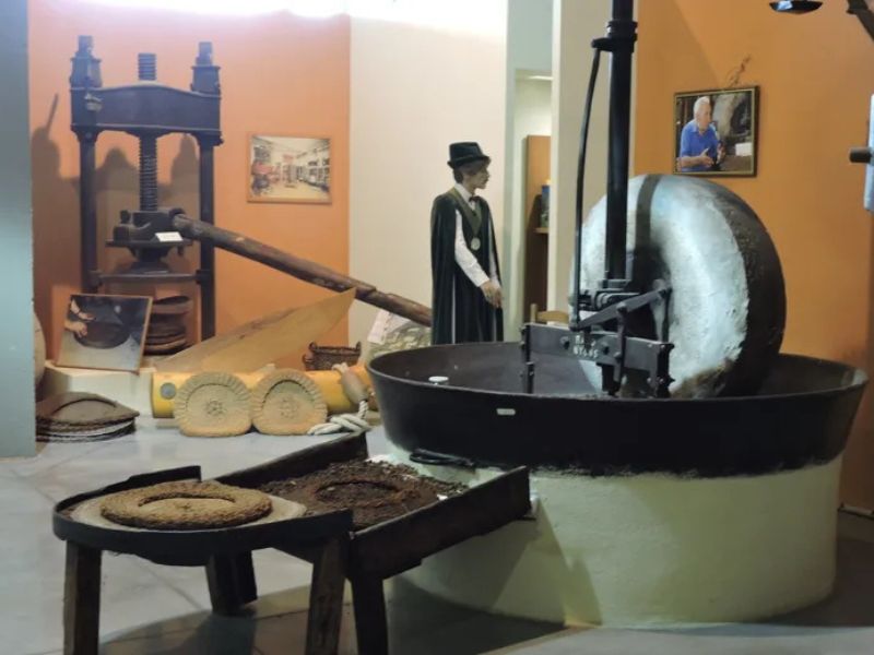 musee olivier nyons | La Savonnerie de Nyons